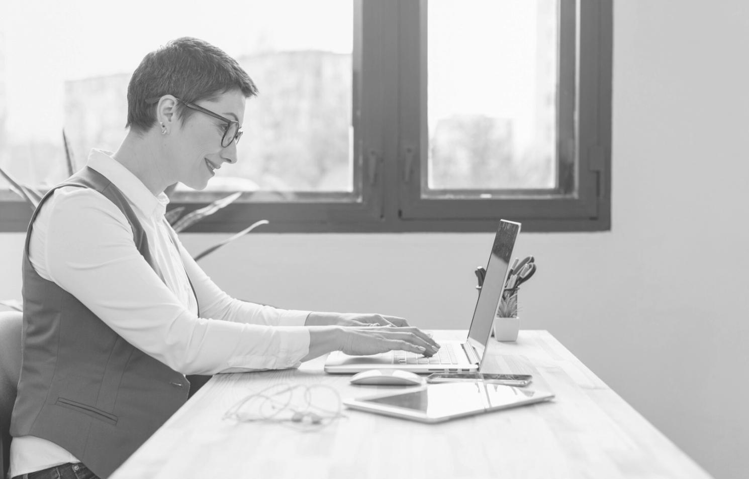Analyse détaillée des performances financières sur écrans multiples
